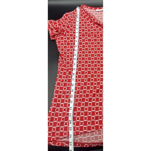 Susan Graver Women’s Red White Geometric Cap Sleeve V-Neck Liquid Knit Top Sz S - Picture 9 of 9